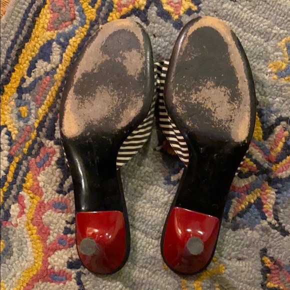 Salvatore Ferragamo kitten heels - Picture 5 of 5